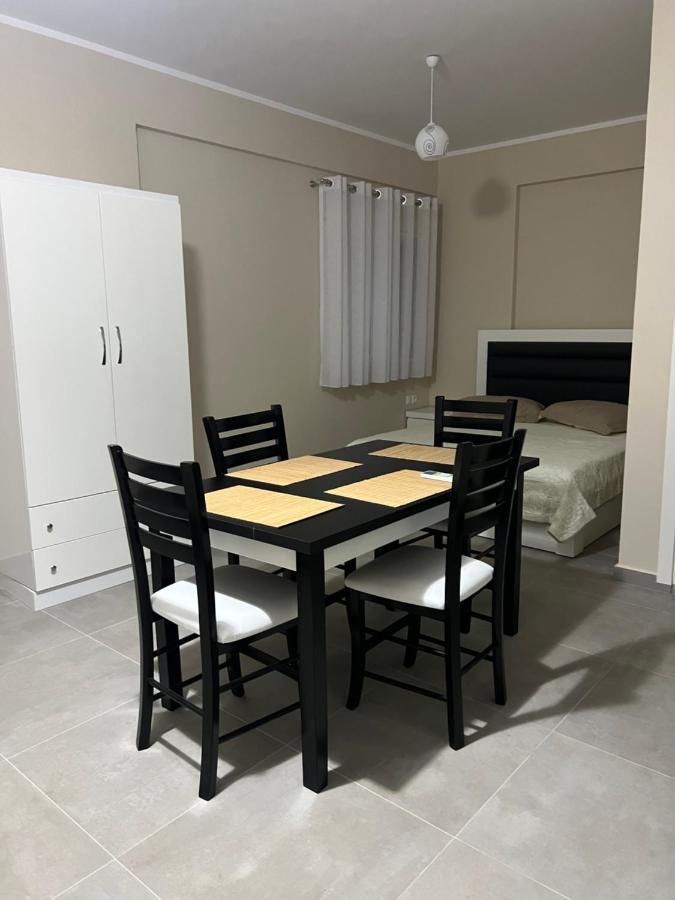 Harmony Apartments Sarandë 外观 照片